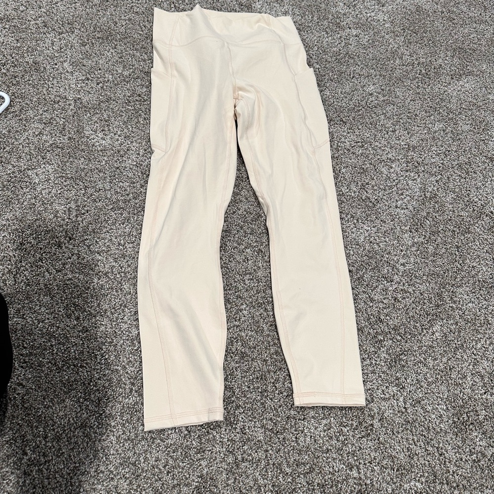 Fabletics Oasis High-Waisted Legging